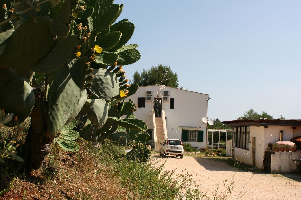 Agriturismo Affittacamere Atlhos Vieste Exterior photo